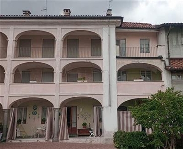 Semindipendente - Villa a schiera a Biella