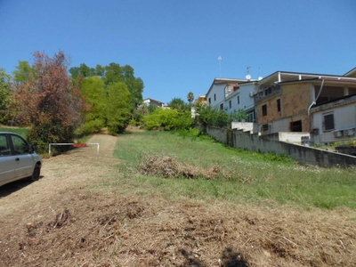 terreno residenziale in vendita a Colonnella