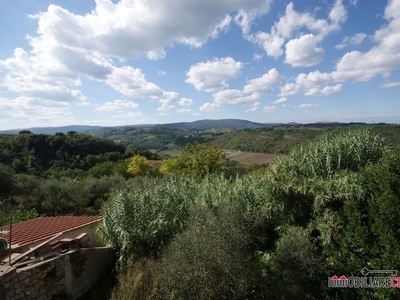 Trilocale classe A, Colle di Val d'Elsa le grazie