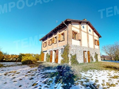Villa a Monte San Pietro Via Lavino 6 locali