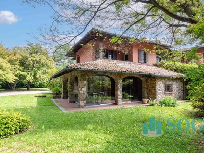 villa indipendente in vendita a Olgiate Comasco