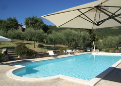 Villa moderna a Umbertide con piscina privata