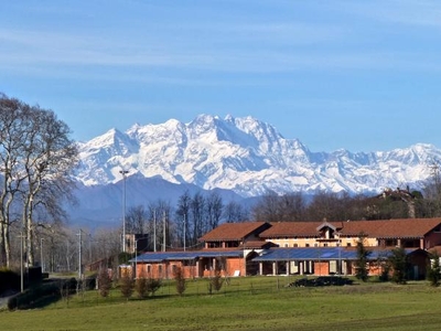 Immobile di lusso/prestigio in vendita, Agrate Conturbia