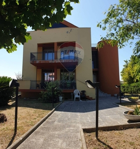 Villa in vendita a Notaresco