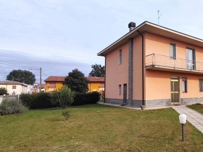 villa indipendente in vendita a Torrevecchia Pia