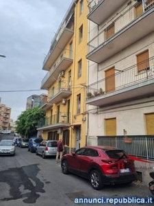 Appartamenti Catania Via Trecastagni cucina: Abitabile,
