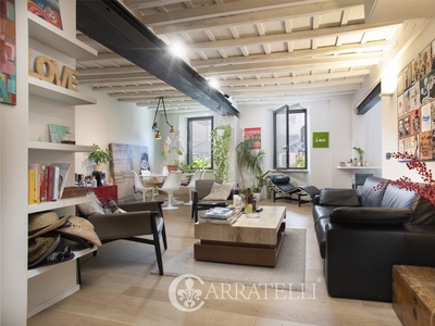 Appartamento di prestigio di 112 m² in vendita Via della Paglia, Roma, Lazio