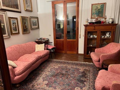 Appartamento in vendita a Prato La Querce