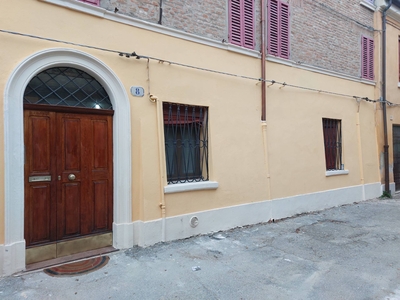 Bilocale in vendita, Ferrara centro storico
