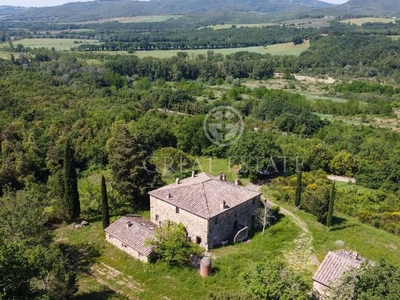 Lussuoso casale in vendita Montalcino, Italia