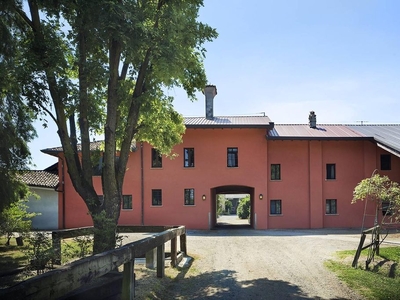 Prestigioso complesso residenziale in vendita Binasco, Lombardia