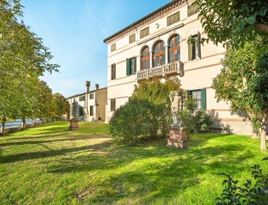 Villa di 2072 mq in vendita Via Liston 8, Candiana, Veneto
