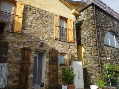 Villa in vendita a Sesta Godano