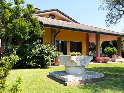 villa in vendita a Solesino
