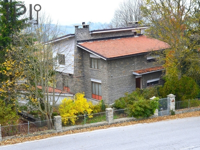 Villa in vendita Cuneo