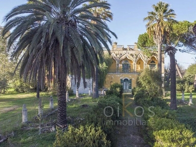 Prestigiosa villa di 915 mq in vendita, Mesagne, Puglia