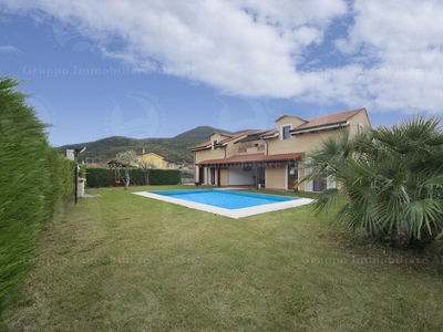 Villa in vendita a Villanova d'Albenga