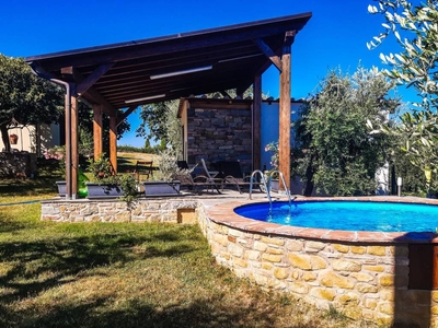 Appartamento a Foiano Della Chiana con piscina privata