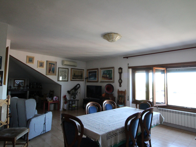 Appartamento in vendita in Guidonia, Italia