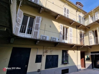 Appartamento in Vendita in Via Bergamo a Alessandria