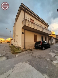 Casa indipendente in CIRO MENOTTI 16, Taurianova, 146 m² in vendita
