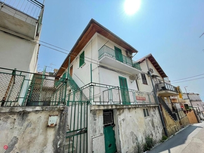 Casa indipendente in Vendita in Via dei Cherubini 52 a Messina