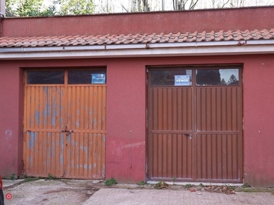 Garage/Posto auto in Vendita in a Bassano Romano