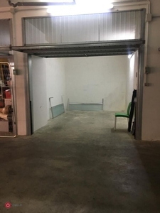 Garage/Posto auto in Vendita in Via A. MAGNANI a Vasto