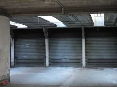 Garage/Posto auto in Vendita in Via Giulio Cesare 36 a Bordighera
