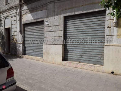 Garage/Posto auto in Vendita in Via Pier Santi Mattarella a Mazara del Vallo