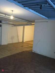 Garage/Posto auto in Vendita in Via Stano 26 a Lecce