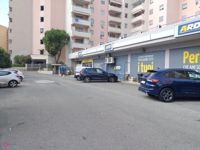 Negozio/Locale commerciale in Vendita in Via San Jachiddu 90 a Messina