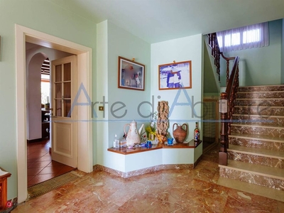 Villa in Vendita in Via Rialto 2 a Casalserugo