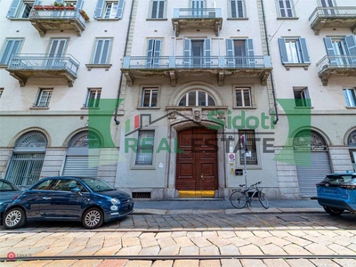 Appartamento in Affitto in Via Castelfidardo 8 a Milano
