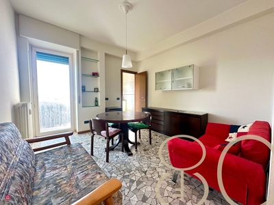 Appartamento in Affitto in Largo dei Gelsomini 6 a Milano