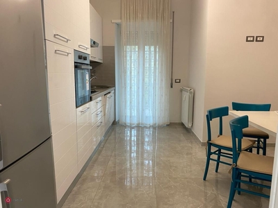 Appartamento in Affitto in Via Australia a Roma
