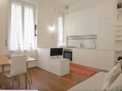 Appartamento in Affitto in Via Giambellino a Milano