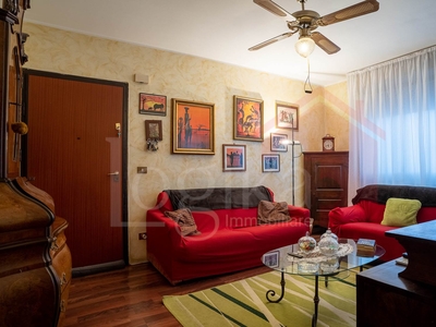 Appartamento in vendita a Rozzano Milano