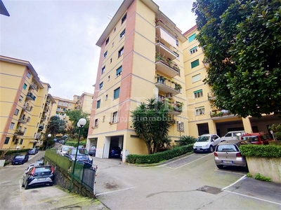 Appartamento in Via po 1 in zona Vomero a Napoli