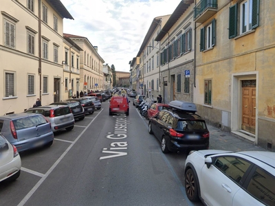 Attico in Via Galliano in zona Porta a Prato, San Iacopino, Statuto, Fortezza a Firenze