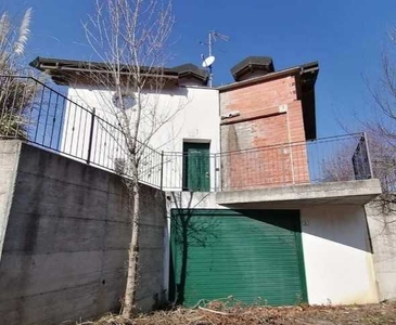Casa indipendente in Vendita a Villanova d'Albenga Regione Grassi