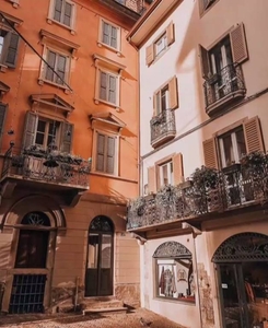 Palazzo / Stabile in vendita a Bergamo
