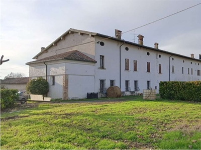 Rustico / Casale in vendita a Brescia