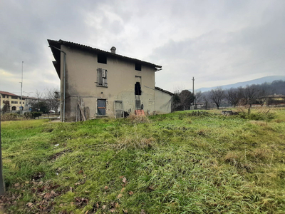 Rustico / Casale in vendita a Gavardo - Zona: San Biagio
