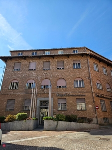 Ufficio in Affitto in Piazza Giovanni Goria a Asti