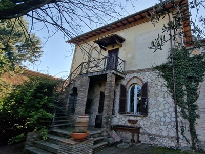 Villa a schiera in vendita a Avigliano Umbro