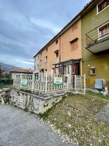 Villa a schiera in vendita a Possagno