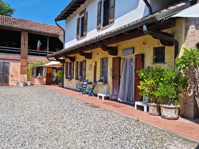 Villa in vendita a Livraga Lodi