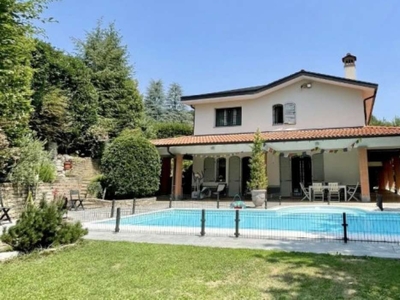 Villa in vendita a Palazzago