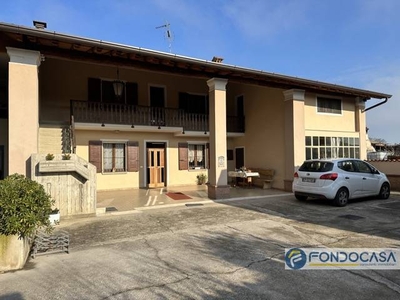 Villa Bifamiliare in vendita a Rovato